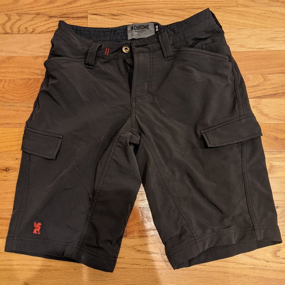 Chrome Industries Cycling Cargo Shorts, Size 30